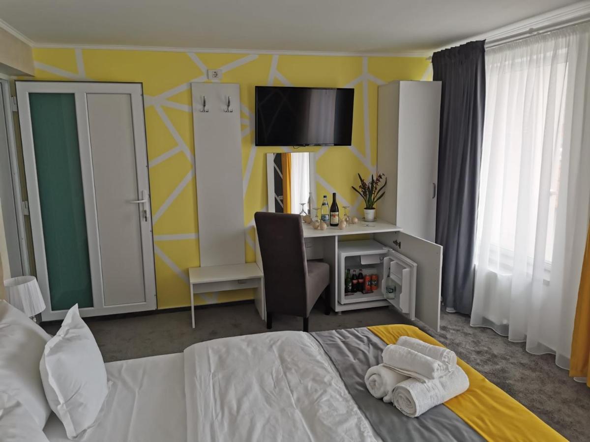 Casa Sonia Otel Târgu Jiu Dış mekan fotoğraf