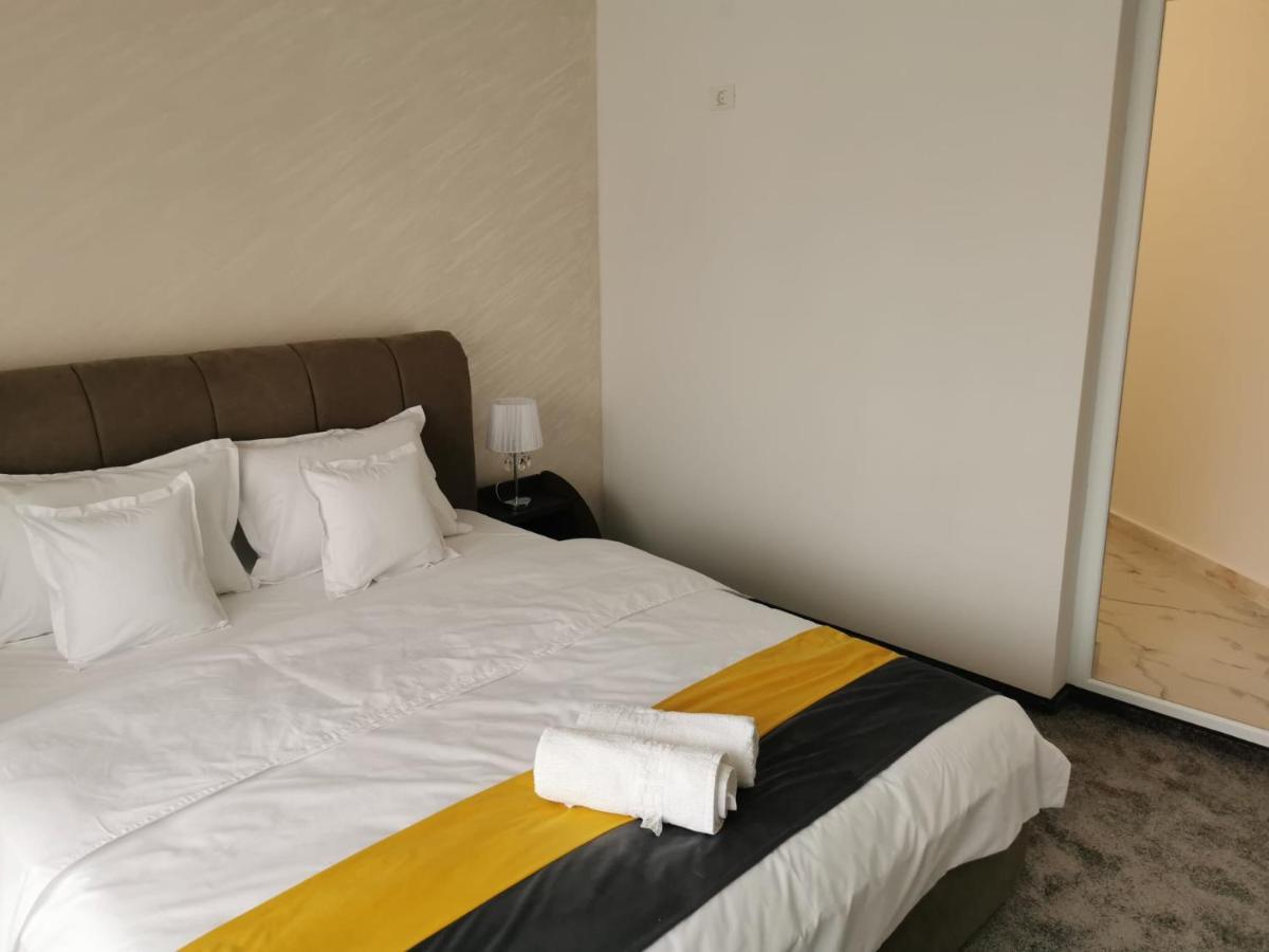 Casa Sonia Otel Târgu Jiu Dış mekan fotoğraf