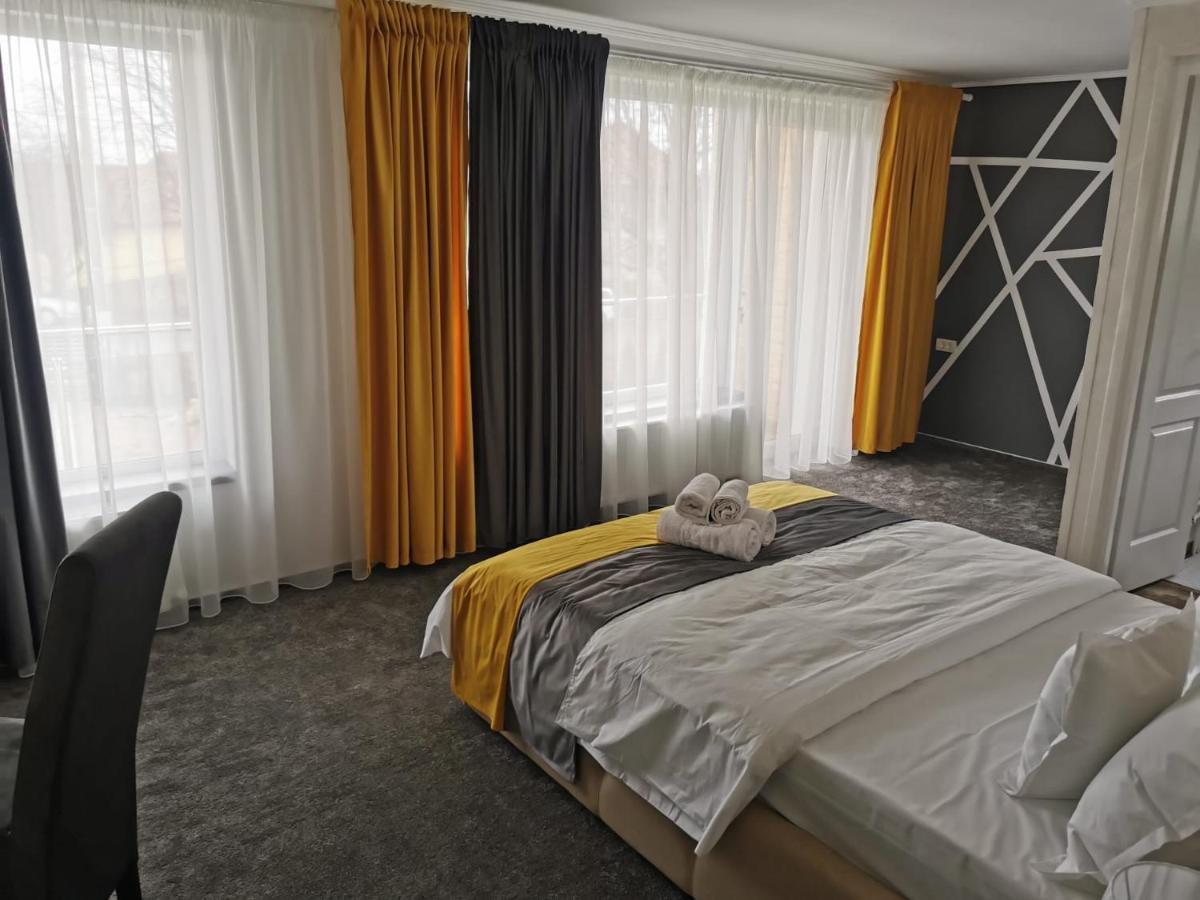 Casa Sonia Otel Târgu Jiu Dış mekan fotoğraf